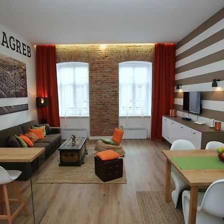 Apartment Old Загреб Екстериор снимка